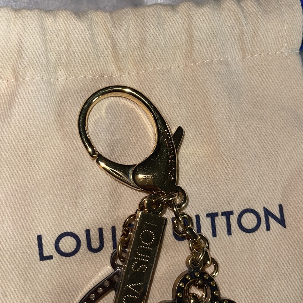 Louis Vuitton bag Charm pristine condition comes with dust bag n box - Picture 3 of 8